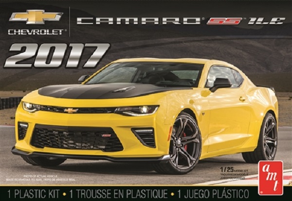 Amt 1074 2017 Chevrolet Camaro Ss 1le 1 25 Scale Plastic Model